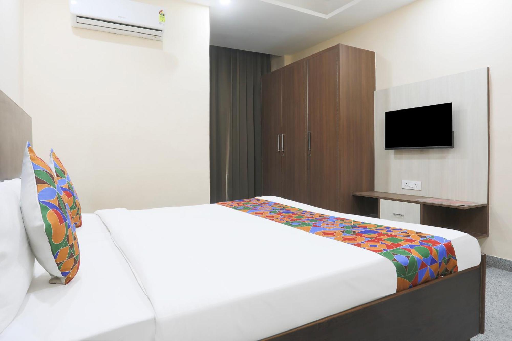 Fabhotel Bliss Premium غورغاون المظهر الخارجي الصورة